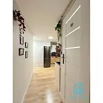 Brand - 10 Minutes To Old Town منزل للإقامة غدانسك