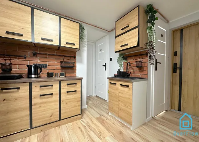 Brand - 10 Minutes To Old Town غدانسك