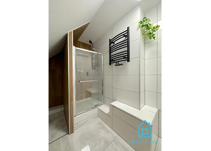 Brand - 10 Minutes To Old Town Δωμάτια σε οικογενειακή κατοικία *